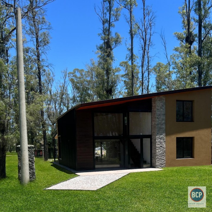 Casas - Iriondo - Venta
