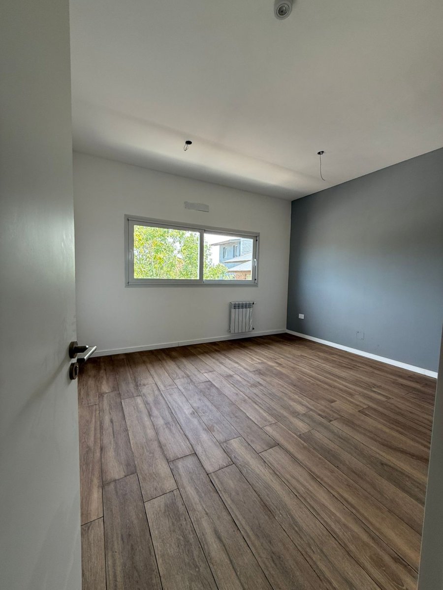 Venta de Casa de 3 dormitorios en Funes — foto 12
