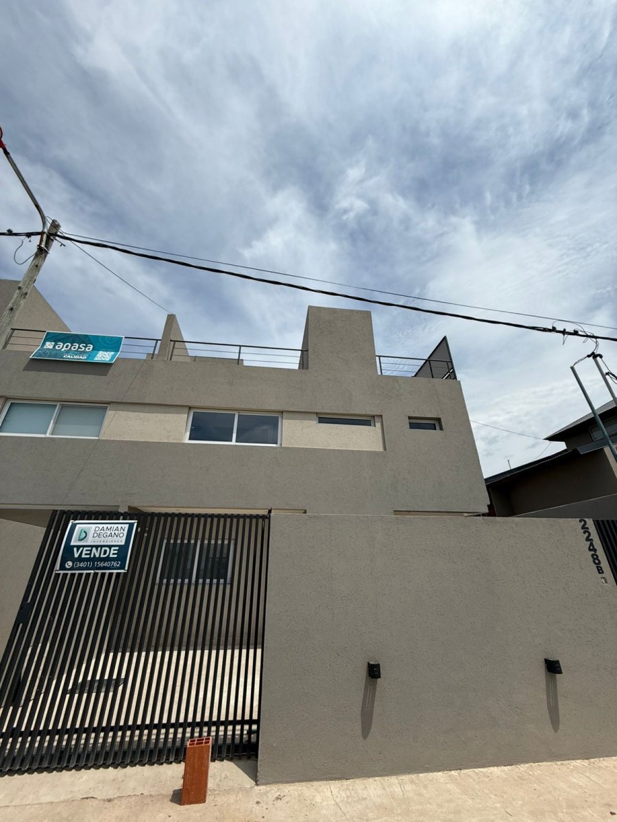 Venta de Casa de 3 dormitorios en Funes — foto 3