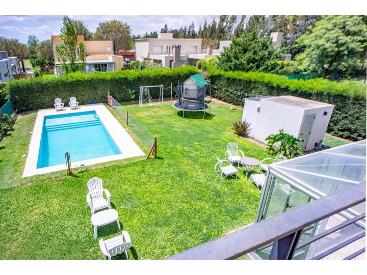 Casas - Funes -  Alquiler