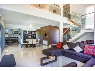 Casas - Funes -  Alquiler