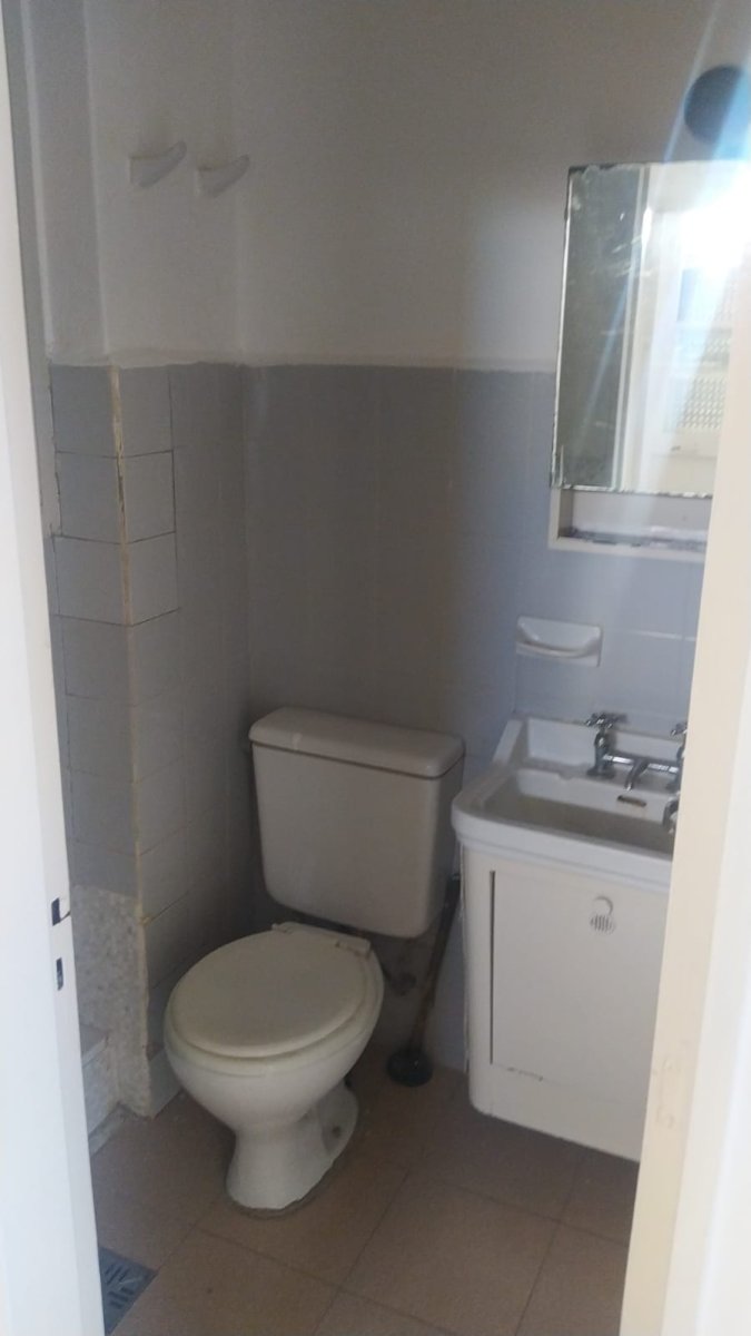 ALQUILER COLON 1256 DEPARTAMENTO DE DOS DORMITORIOS Y ESCRITORIO — foto 5