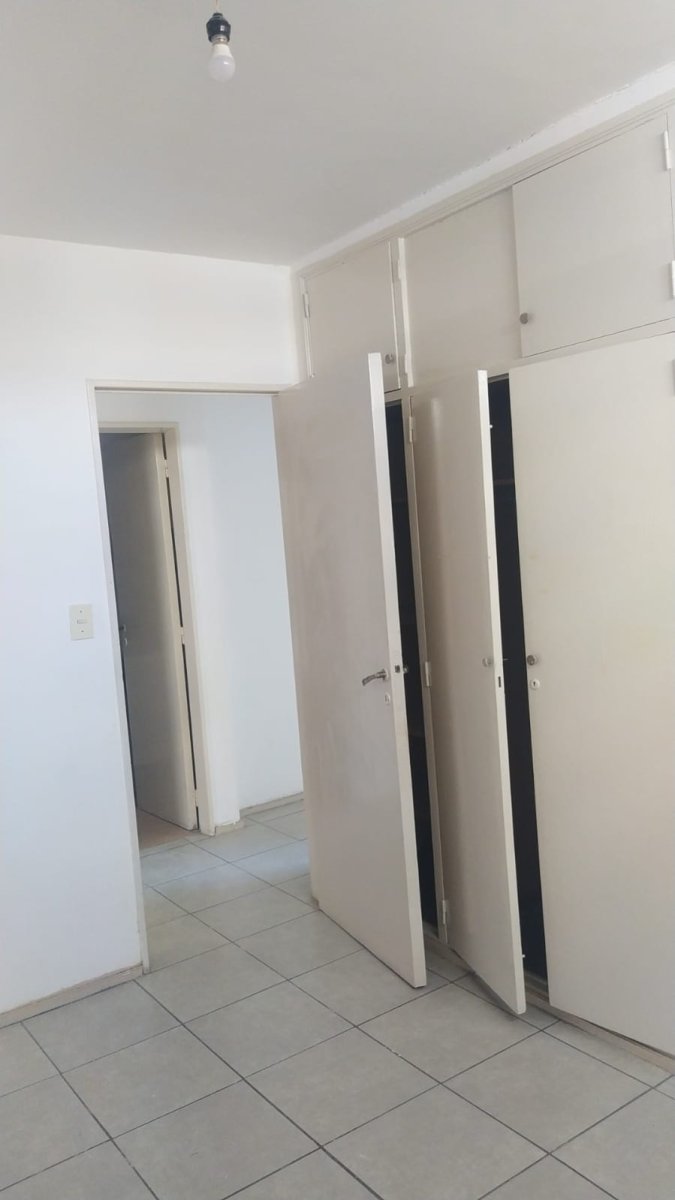 ALQUILER COLON 1256 DEPARTAMENTO DE DOS DORMITORIOS Y ESCRITORIO — foto 8