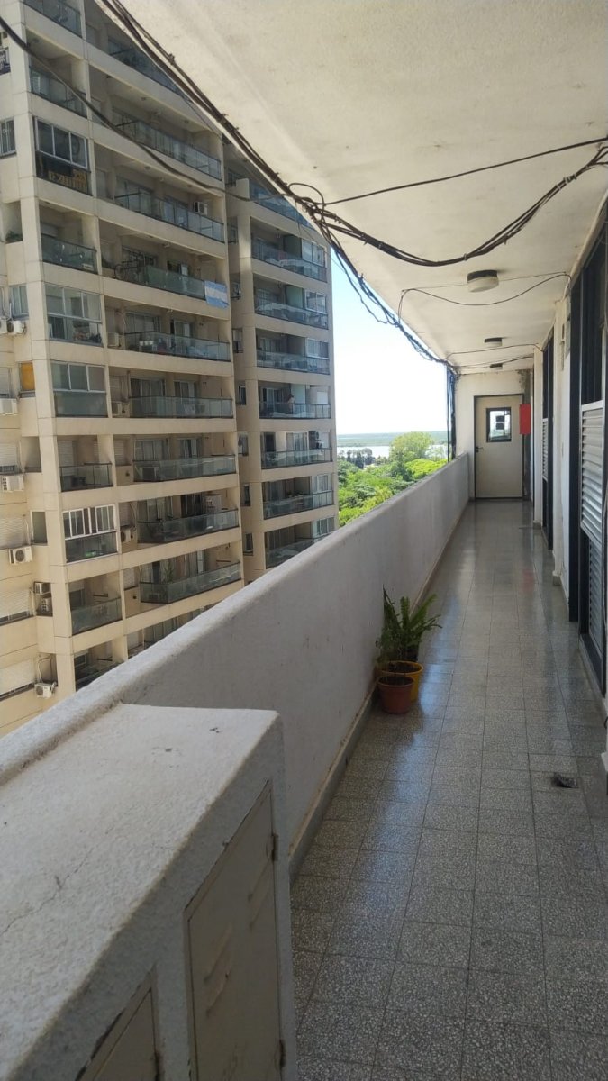 ALQUILER COLON 1256 DEPARTAMENTO DE DOS DORMITORIOS Y ESCRITORIO — foto 2