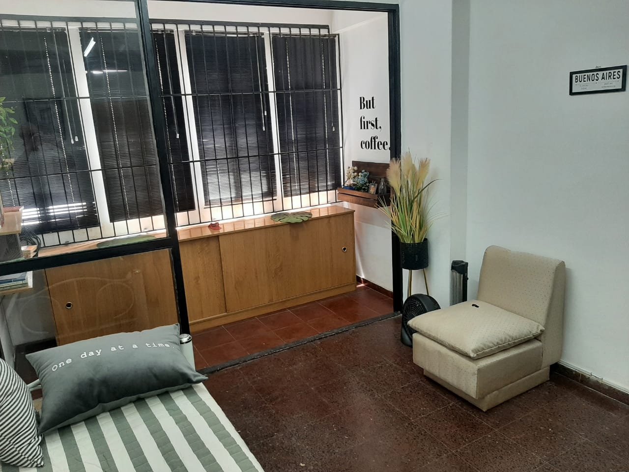 Venta oficina externa en zona Centro
