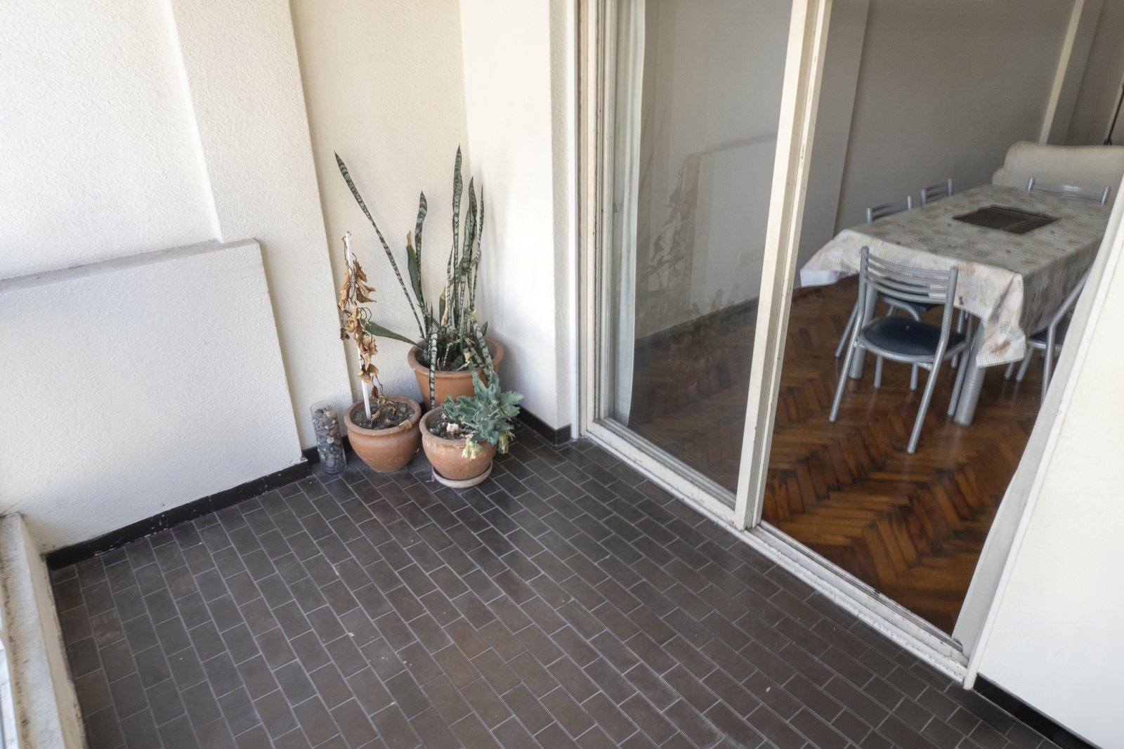 VENTA, Departamento 2 dormitiorios con cochera. En el Centro - 5
