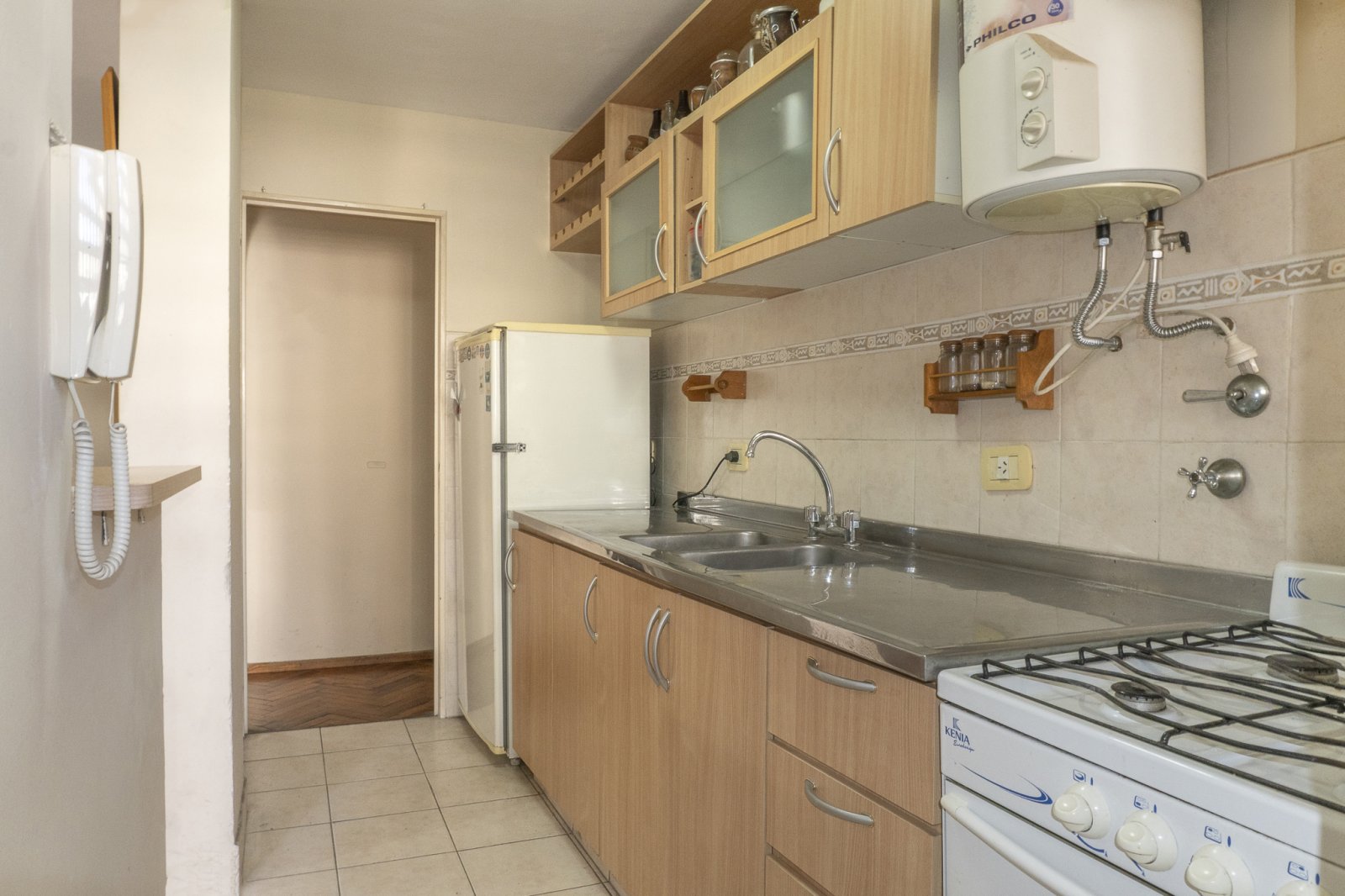 VENTA, Departamento 2 dormitiorios con cochera. En el Centro - 9