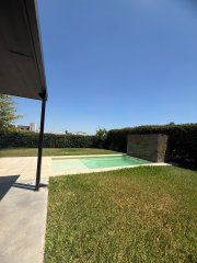 Casas - Funes - Venta