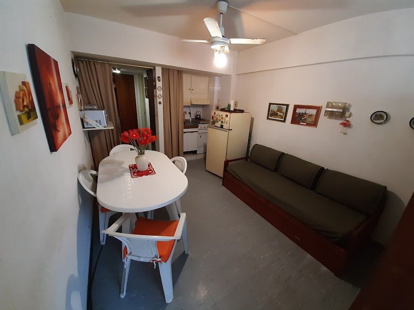 VENDIDO. Venta departamento 1 ambiente en Miramar. Edificio Playa I - 5