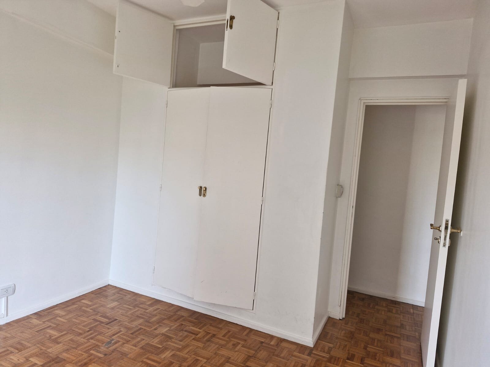 Semipiso en Venta, 5 Ambientes, Vista Abierta, Luminoso, Cochera, Belgrano Chico, — foto 13