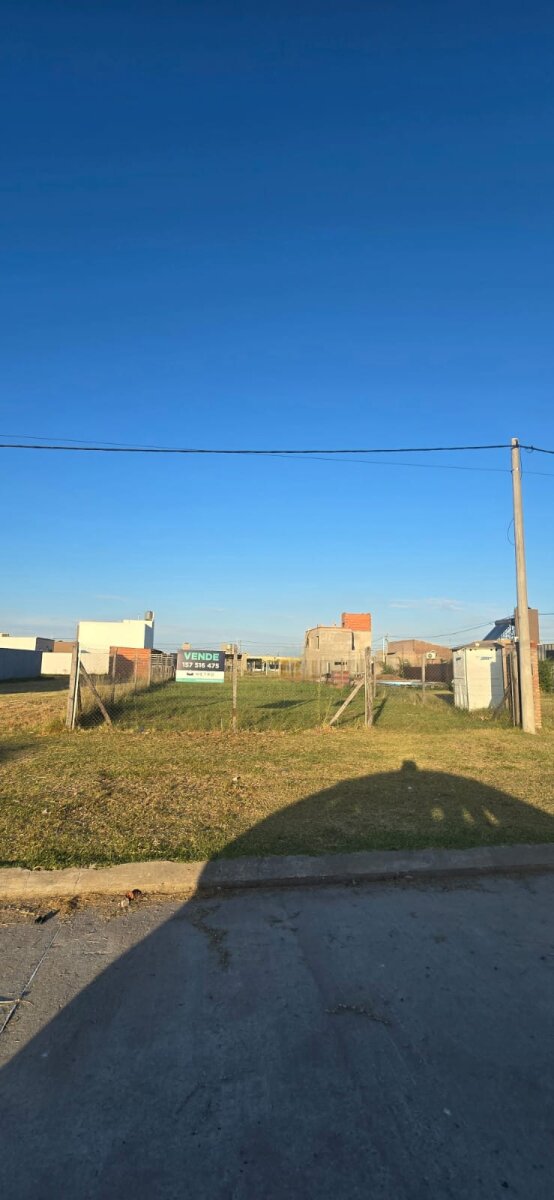 OPORTUNIDAD LOTE CERCADO