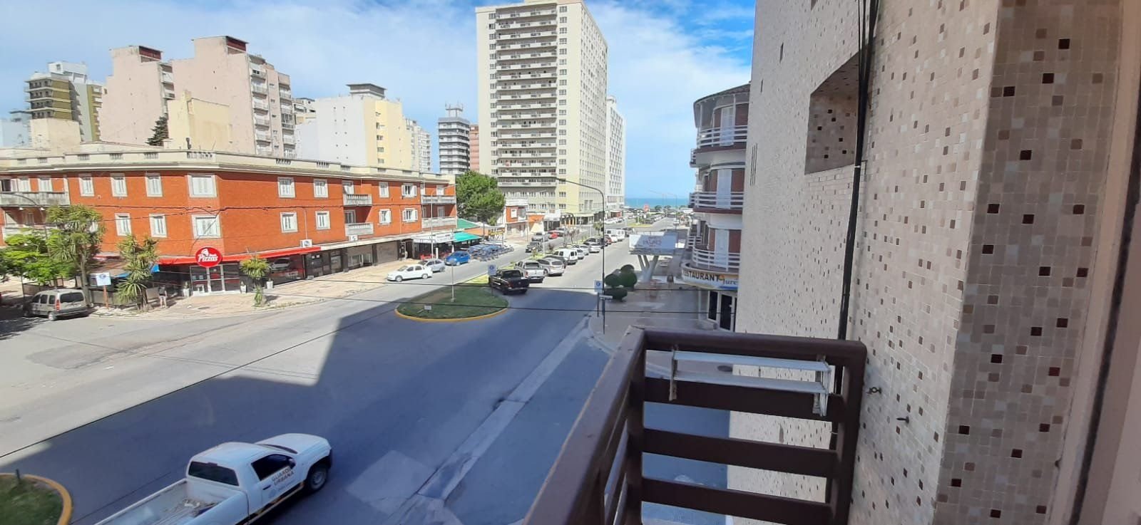 Venta departamento 3 ambientes en Miramar. Edificio Metro - 10