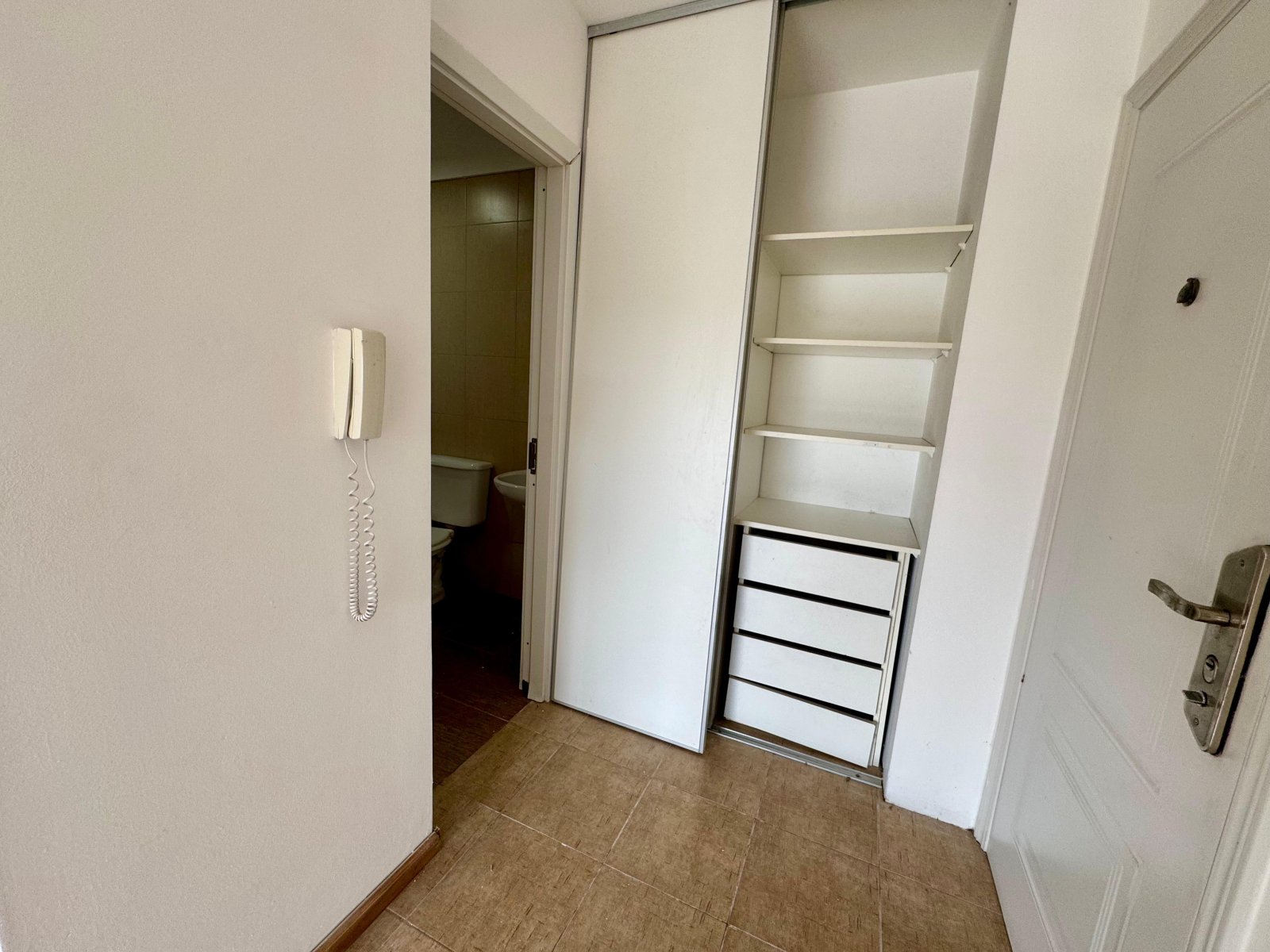 Monoambiente - Cerrito 583 — foto 5