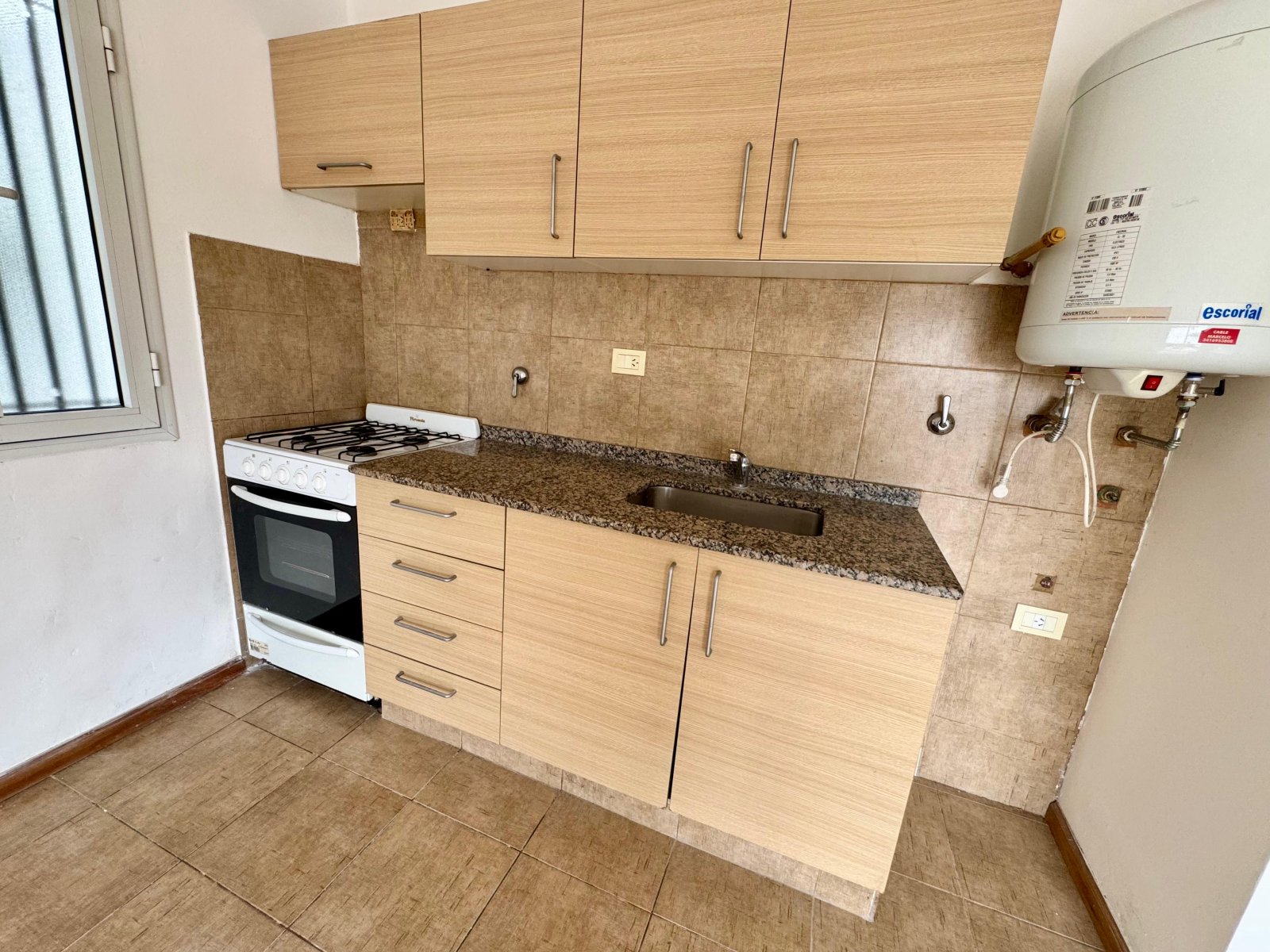Monoambiente - Cerrito 583 — foto 3