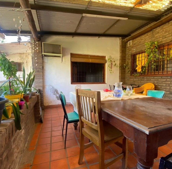 Casa 3 Dormitorios en Barrio Alberdi. Real Oportunidad. — foto 5
