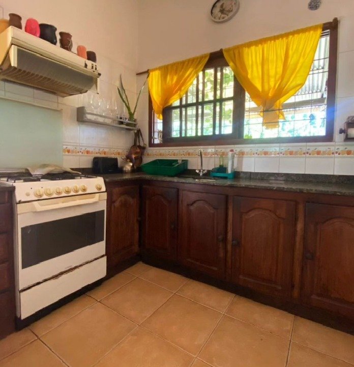 Casa 3 Dormitorios en Barrio Alberdi. Real Oportunidad. — foto 6