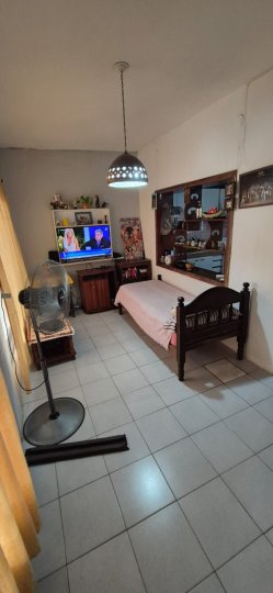 Departamentos de pasillo - Rosario - Venta