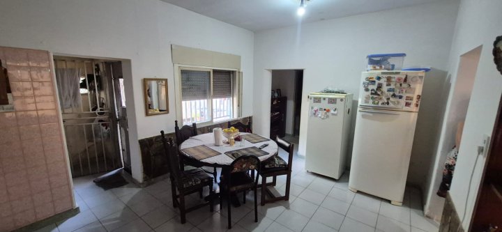 Departamentos de pasillo - Rosario - Venta