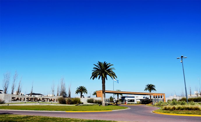 Terrenos - Funes - Venta