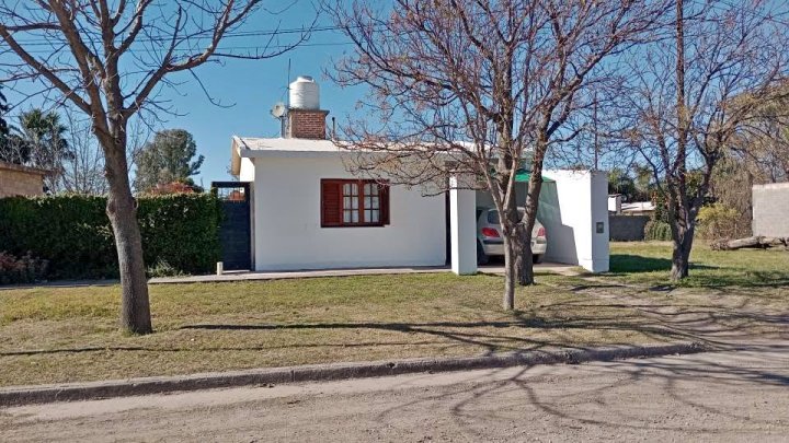 VENTA CASA MONTE RALO 2 HABITACIONES 2 BAÑOS