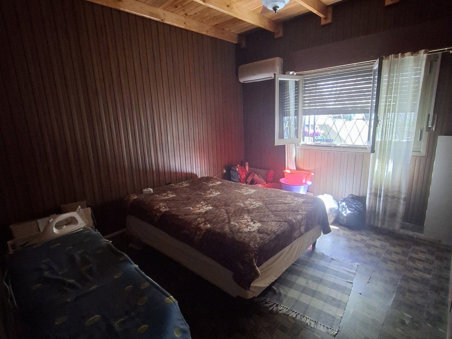 Amplia Casa Pje Miranda 3438 Altura Iriondo 2300 dos plantas 4 dormitorios, garaje, 2 baños — foto 6