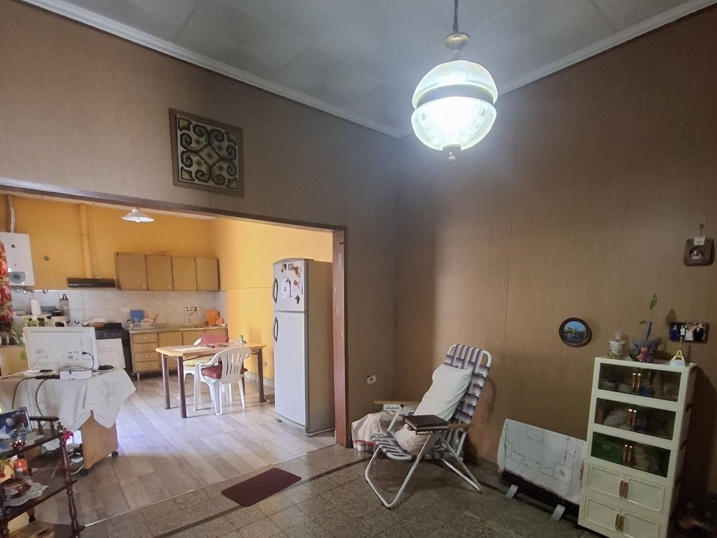 Amplia Casa Pje Miranda 3438 Altura Iriondo 2300 dos plantas 4 dormitorios, garaje, 2 baños — foto 2