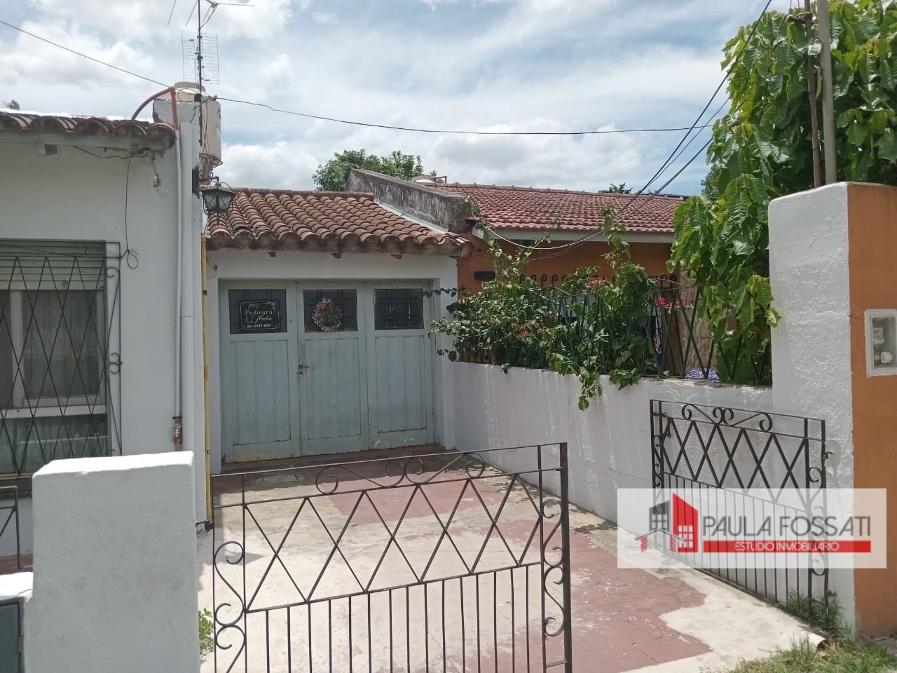 VENTA CASA A REFACCIONAR 3 AMB. VILLA TESEI - 2