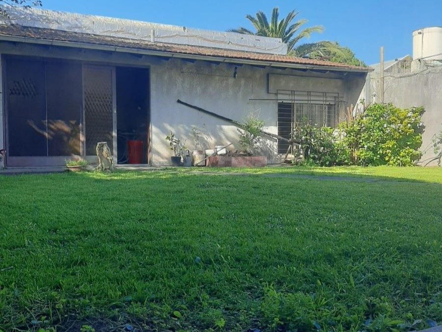 VENTA CHALET 3 AMB. CON DEPENDENCIAS EN PALOMAR - 17