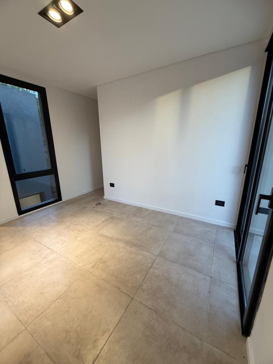 Duplex 2 Dormitorios en Villa Catalina, Río Ceballos, con Seguridad. - Imagen 37