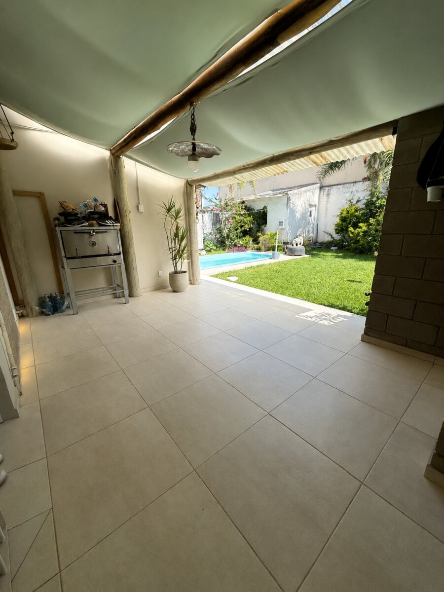 VENTA CASA APTO CREDITO 3 DORMITORIOS + DEPARTAMENTO 1 DORMITORIO POETA LUGONES - Imagen 2