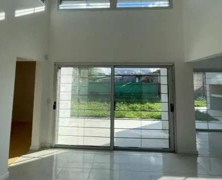 Casas - Ibarlucea - Venta