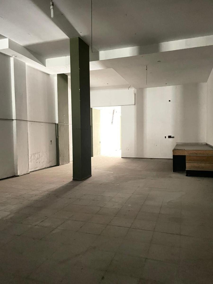 VENTA | B° Centro | Local comercial 231m2 | Ideal p/desarrollar marca, posicionamiento y rentabilidad. 3 Cocheras Opc. — foto 5
