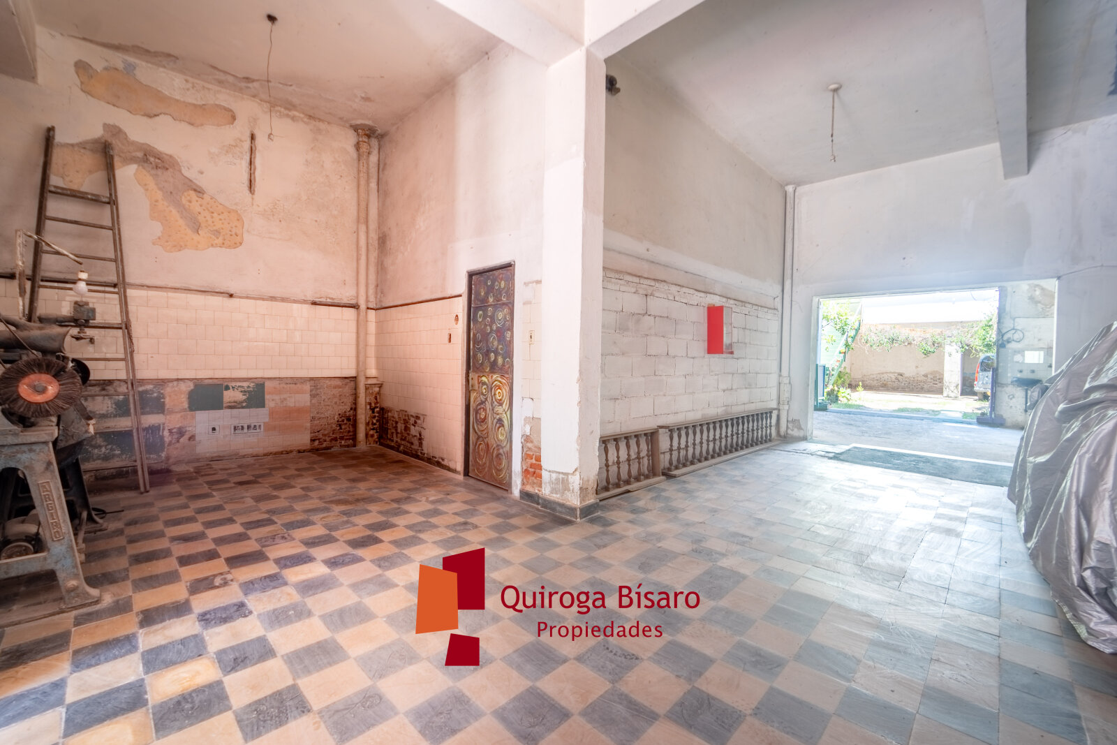 VENTA: B° JUNIORS: Casa 343 m2 Cubiertos-Ideal Clínicas/Consultorios/Oficinas/Instituciones. — foto 5