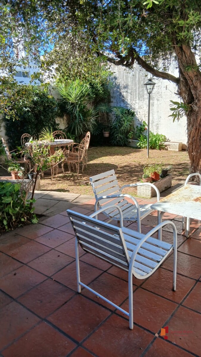 VENTA | B° Res. Velez Sarsfield | Casa de 3 dor | 171 m2 cub | Apta Credito c/Planos. — foto 2