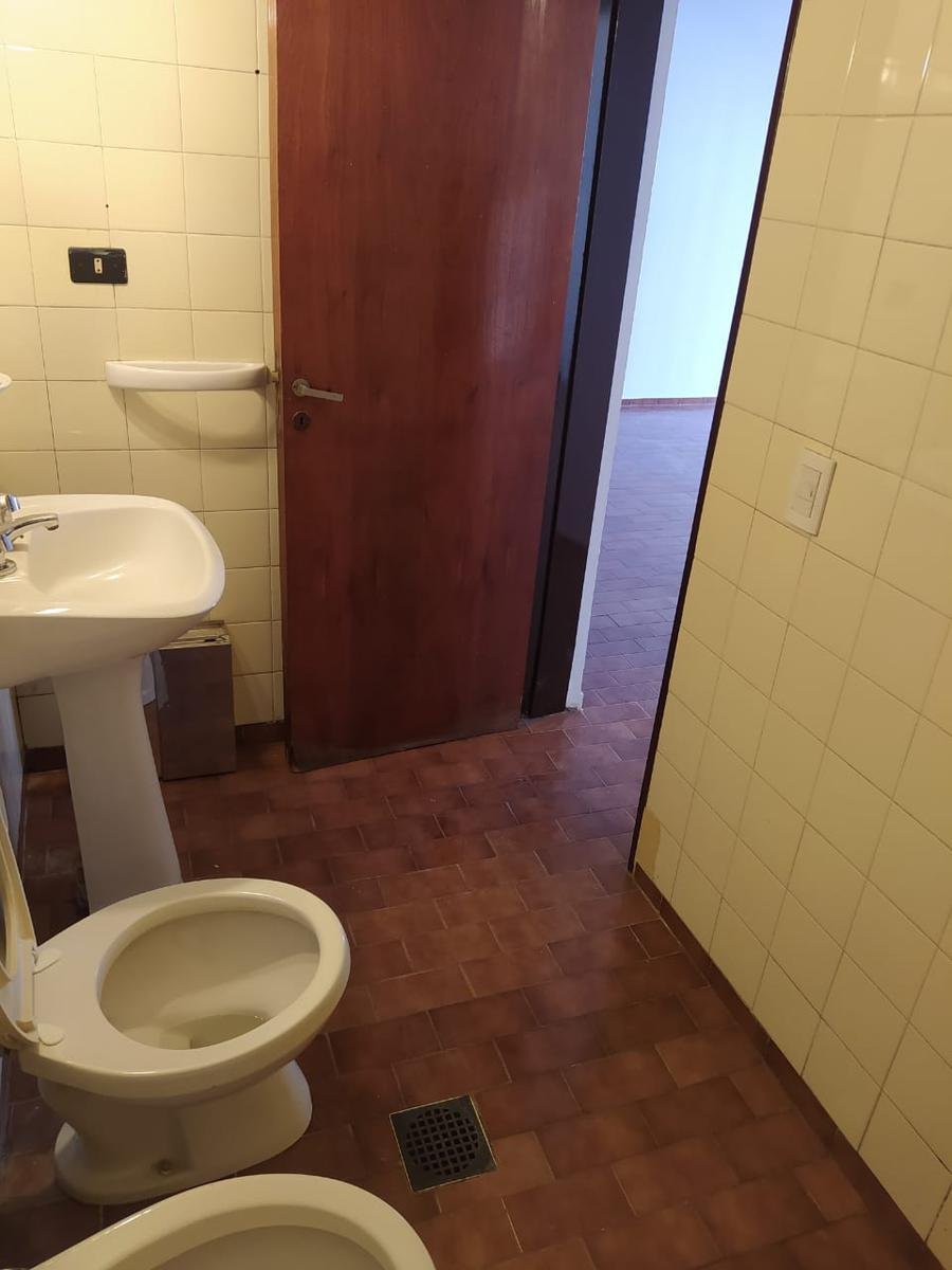 VENTA | B° General Paz | 55 m2 - Planta Baja | 1 Dor. | Patio con asador propio | Renta anual 7.5% en USD | Viví o Invertí — foto 6