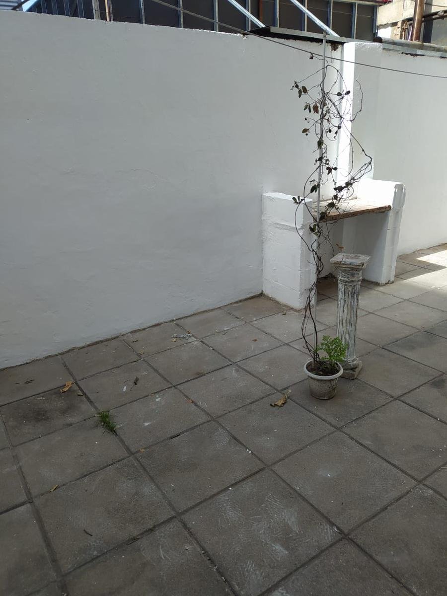 VENTA | B° General Paz | 55 m2 - Planta Baja | 1 Dor. | Patio con asador propio | Renta anual 7.5% en USD | Viví o Invertí — foto 3