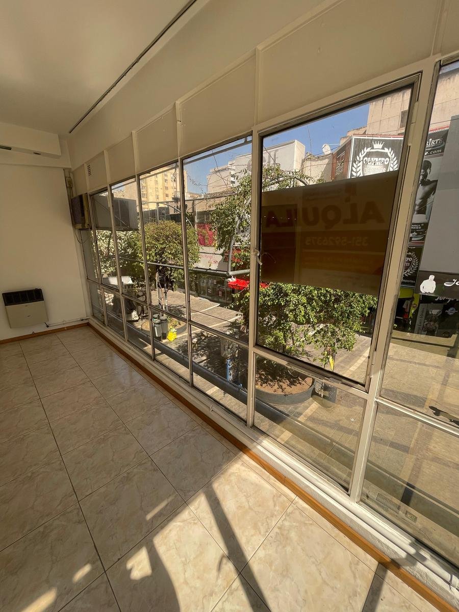 VENTA | Centro | Of. Coorpo | 3 Privados | 100 m2 | Ideal Consultorios, Estudios, Estéticas | Renta 6% Anual USD — foto 6
