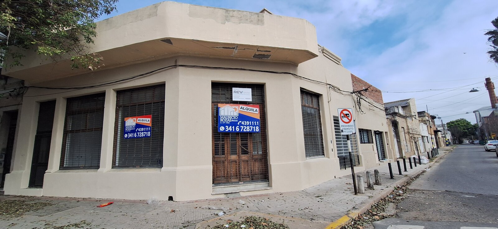 Local Comercial Sobre Av Alberdi