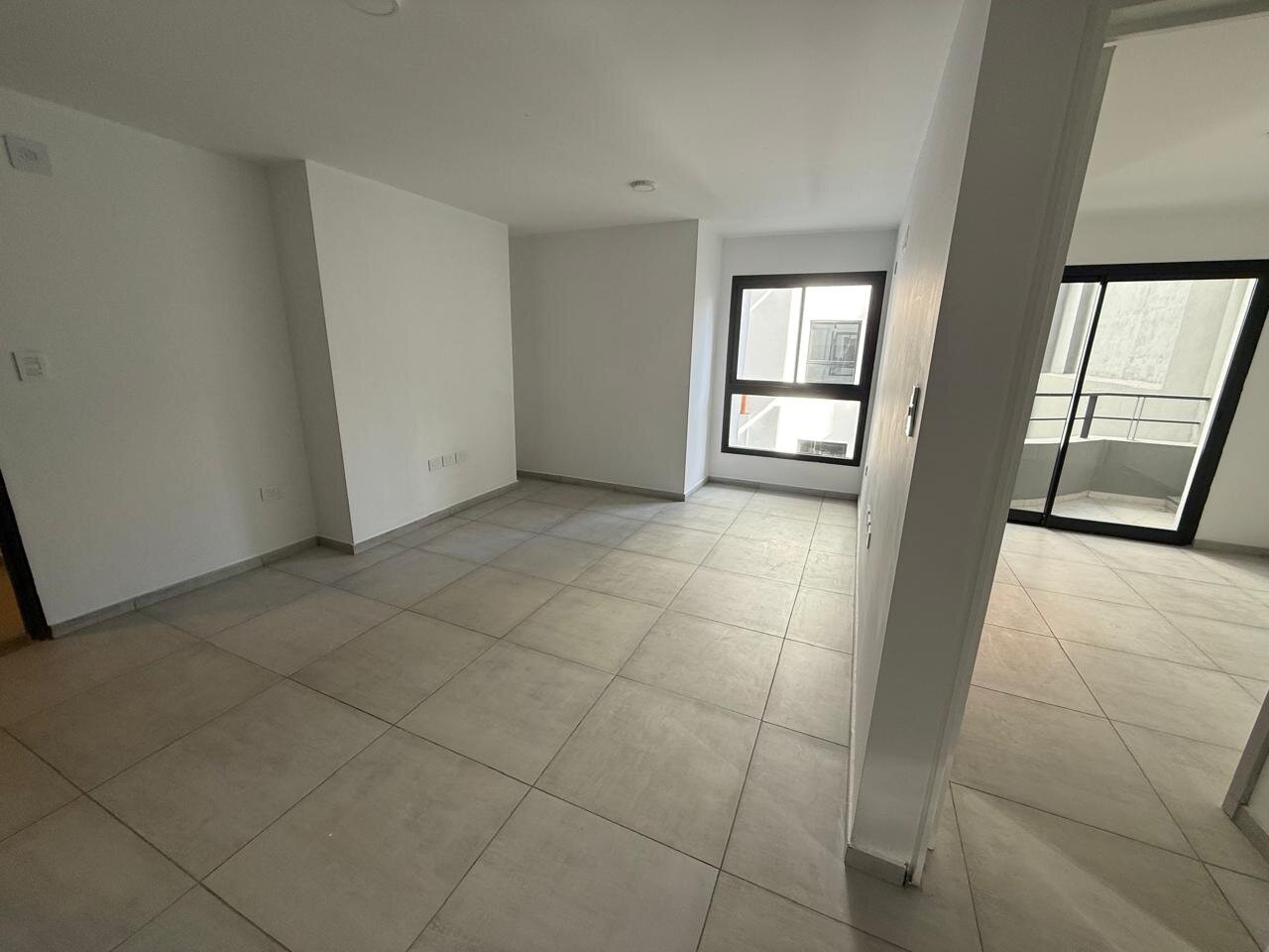 Departamento de 1 dormitorio en venta en Alberdi a estrenar