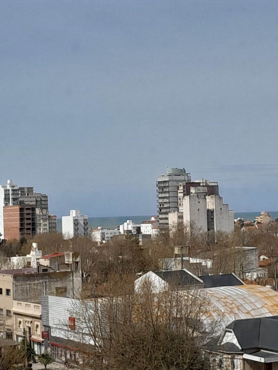 Alquiler por 12 meses 2 ambientes en Miramar. Edificio Torremarina. - 8