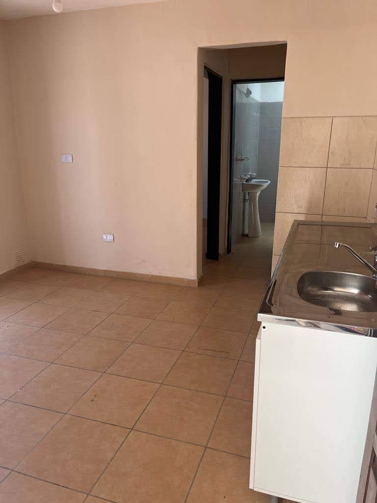 COMPLEJO DE 4 DEPARTAMENTOS !!! - Imagen 4