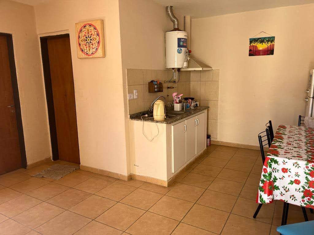 COMPLEJO DE 4 DEPARTAMENTOS !!! - Imagen 2