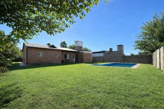Casas - Funes - Venta
