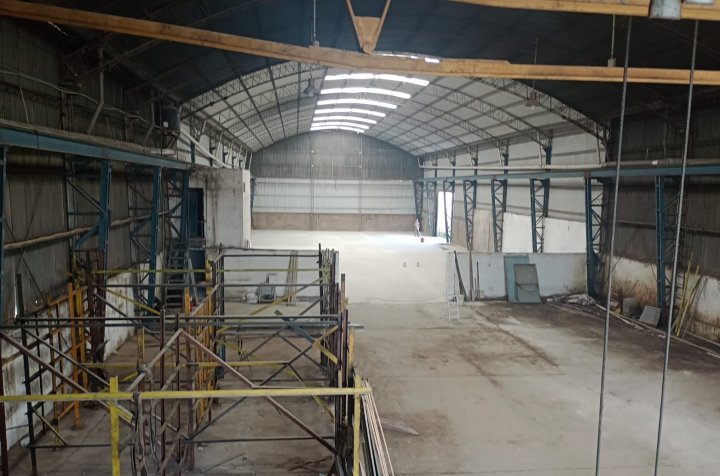 Galpones / Depósitos - Villa Gobernador Galvez -  Alquiler