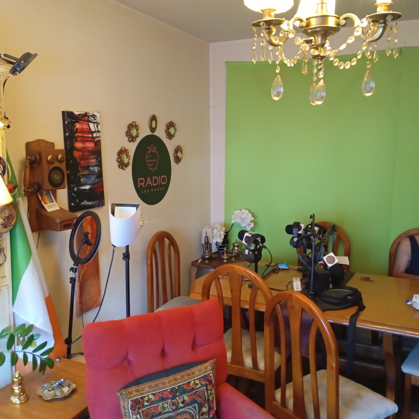 DEPTO 2 AMBIENTES,SARMIENTO AL 2.000,U$D 88.000.- ,C/COCHERA, BAULERA. — foto 5