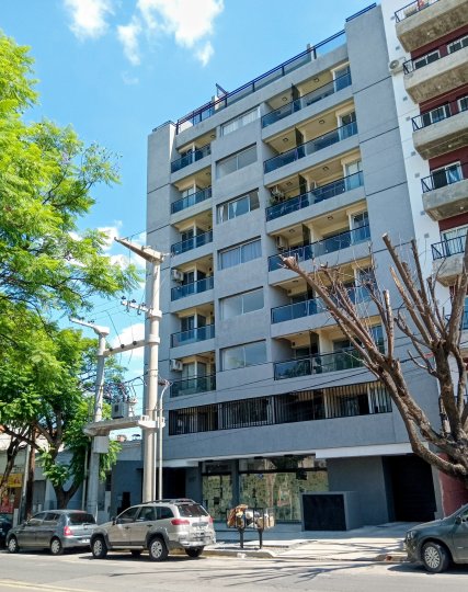Venta de depto 1 dorm con cochera, Pueyrredón al 1200
