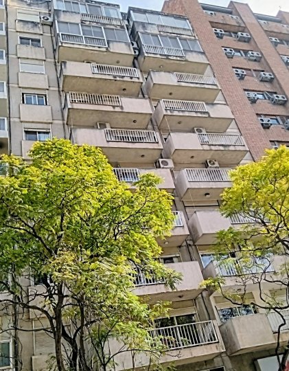 Venta de semipiso Sobre Bv Chacabuco primera cuadra