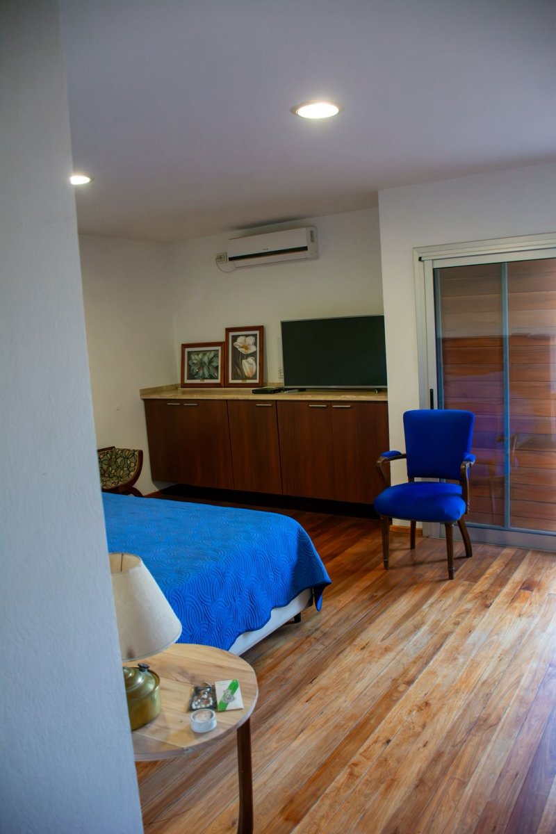Tanti - CASA + DPTO - OPORTUNIDAD - Imagen 22