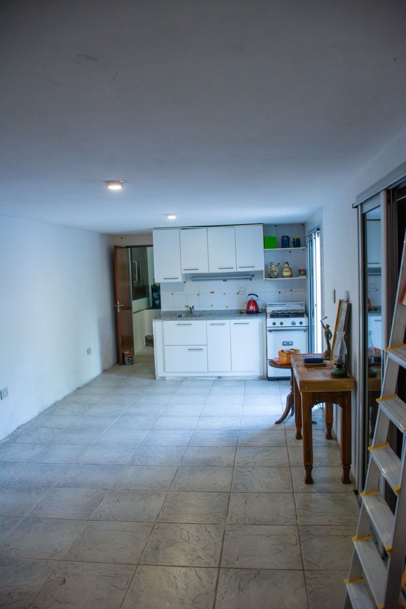 Tanti - CASA + DPTO - OPORTUNIDAD - Imagen 34