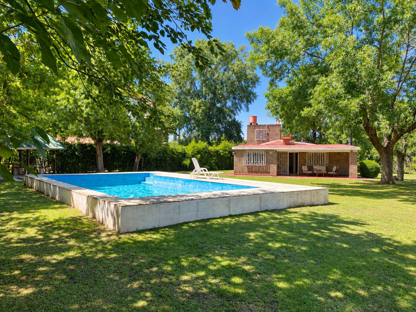 Casa Quinta, 3 Dormitorios, San Geronimo 363, Roldan Barrio Los Aromos. — foto 4